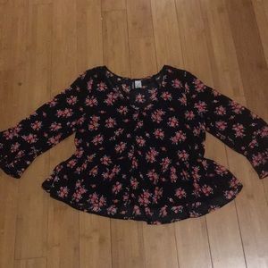 3/4 sleeve floral peasant top